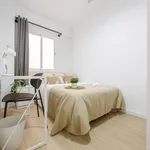 Rent 7 bedroom apartment in Valencia