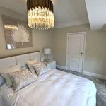 Rent 4 bedroom house in West Midlands