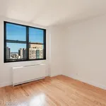 Rent 2 bedroom apartment of 100 m² in New York