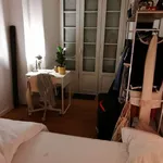 Rent a room in lisbon