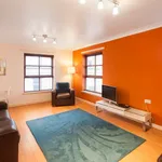 Rent 2 bedroom flat in Glasgow