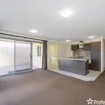 Rent 3 bedroom house in  Forrestfield WA 6058                        