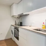 Rent 1 bedroom apartment of 50 m² in lisbon