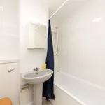 Rent 1 bedroom flat in Brighton