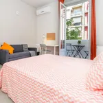 Rent 5 bedroom apartment in Valencia