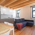 Rent 1 bedroom apartment in Porto