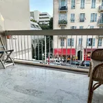 Appartement de 25 m² avec 1 chambre(s) en location à nice