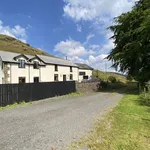 Rent 4 bedroom house in Wales