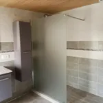 Appartement de 85 m² avec 4 chambre(s) en location à VIC-LE-FESQ