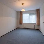 Huur 3 slaapkamer appartement van 111 m² in Zeelst