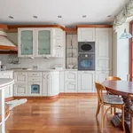 Rent 6 bedroom house of 300 m² in Warszawa