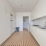 Rent a room in lisbon