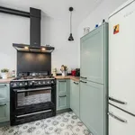 Huur 3 slaapkamer appartement van 99 m² in Stationsbuurt