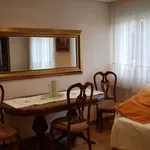 Alquilo 3 dormitorio apartamento de 80 m² en Oviedo