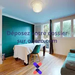 Appartement de 8 m² avec 3 chambre(s) en location à Massy