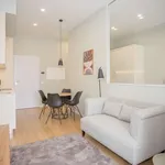 Rent 1 bedroom apartment of 45 m² in porto