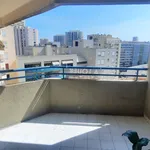 Appartement de 83 m² avec 4 chambre(s) en location à Toulon