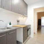 Rent 3 bedroom apartment of 70 m² in barcelona