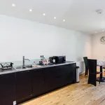 Rent 3 bedroom apartment of 60 m² in Cardiff