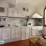 Rent 6 bedroom apartment of 125 m² in Florence