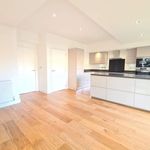 Rent 4 bedroom house in Yorkshire And The Humber