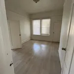 Rent 2 bedroom apartment in Sacramento