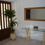 Rent 3 bedroom apartment of 130 m² in Νησί