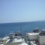 Rent 2 bedroom apartment of 85 m² in Piraeus