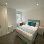 Rent 5 bedroom apartment in Dundee