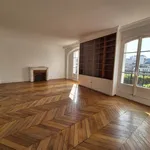 Appartement de 114 m² avec 3 chambre(s) en location à Paris