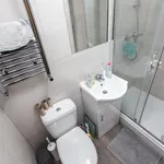 Rent 6 bedroom flat in Birmingham