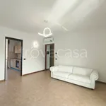 Affitto 3 camera appartamento di 89 m² in Legnano