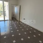 Rent 2 bedroom apartment of 80 m² in Acquaviva delle Fonti