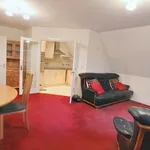 Rent 2 bedroom flat in Mole Valley