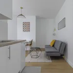 Rent 2 bedroom apartment of 32 m² in Asnieres Sur Seine