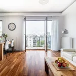 Rent 3 bedroom apartment of 88 m² in Warsaw