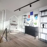 Huur 1 slaapkamer appartement van 135 m² in brussels