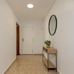 Rent 5 bedroom apartment in Valencia