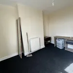 Rent 4 bedroom flat in London