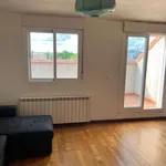 Rent 2 bedroom apartment of 76 m² in Valladolid