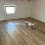 Affitto 3 camera appartamento di 85 m² in Carpi