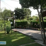 Rent 5 bedroom house of 75 m² in Laura