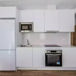 Rent 4 bedroom apartment in Madrid