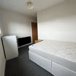 Rent 2 bedroom apartment in Cardiff