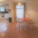 Rent 4 bedroom house in Wales