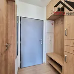 Pronajměte si 1 ložnic/e byt o rozloze 43 m² v Jaroměř