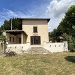 Rent 9 bedroom house of 223 m² in Chuzelles