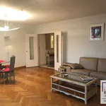 Appartement de 105 m² avec 4 chambre(s) en location à Versailles