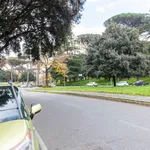 Rent 6 bedroom apartment in Rome