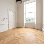 Rent 2 bedroom flat of 117 m² in City of Edinburgh